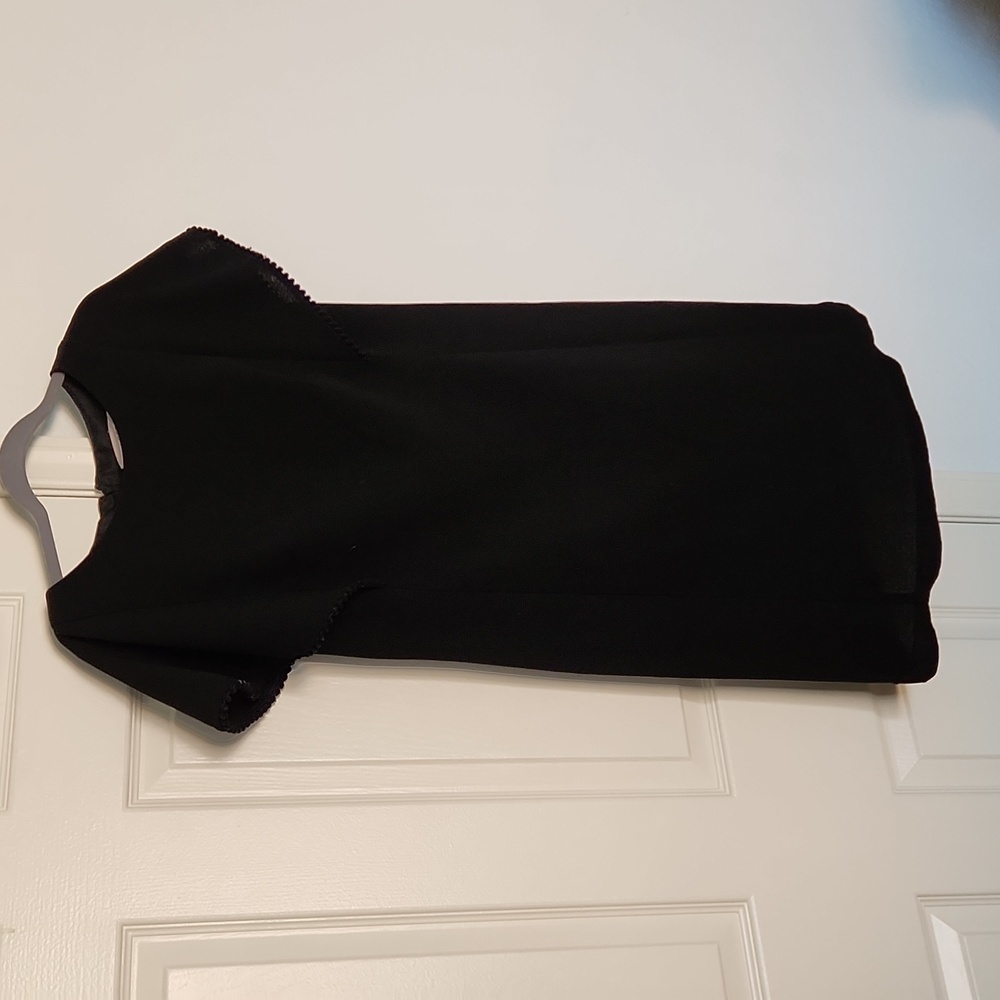 ✨️Loft Perfect Little Black Cockail Dress. Sz 8Petite